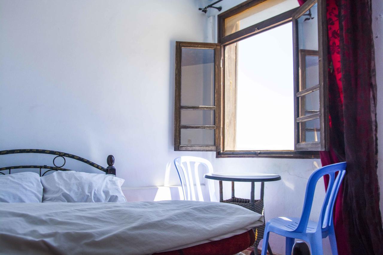 Laverie Du Soleil Surf House Bed and breakfast *